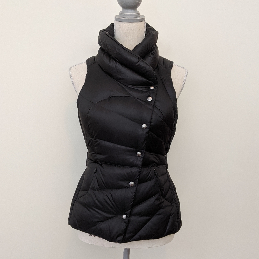 Rare Lululemon Get Down Puffy Reversible Vest